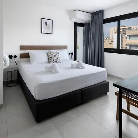 Апартаменты Urban 33 With Balcony - 2 Bdr