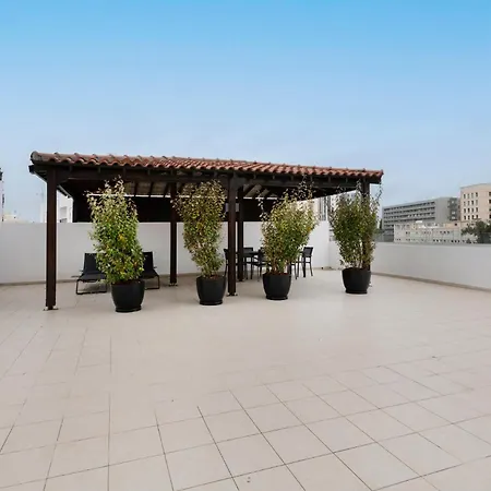 Urban 33 With Veranda - 2 Bdr Апартаменты Никосия