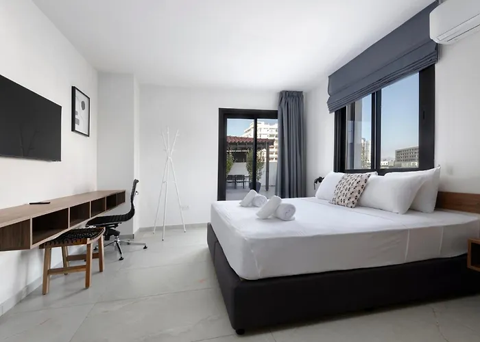 Appartamento Urban 33 With Balcony - 2 Bdr *