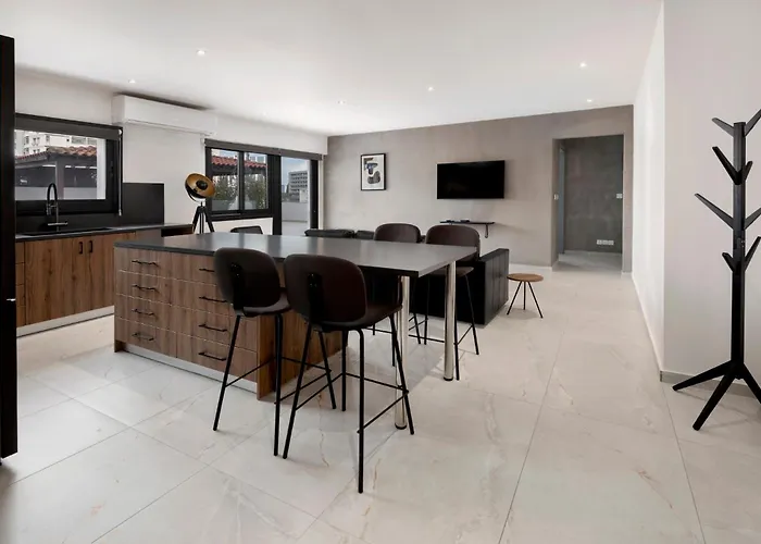 Lägenhet Urban 33 With Balcony - 2 Bdr *